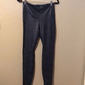 CRZ Yoga Faux Leather High waisted Leggings stretchy size Medium inseam 28 in